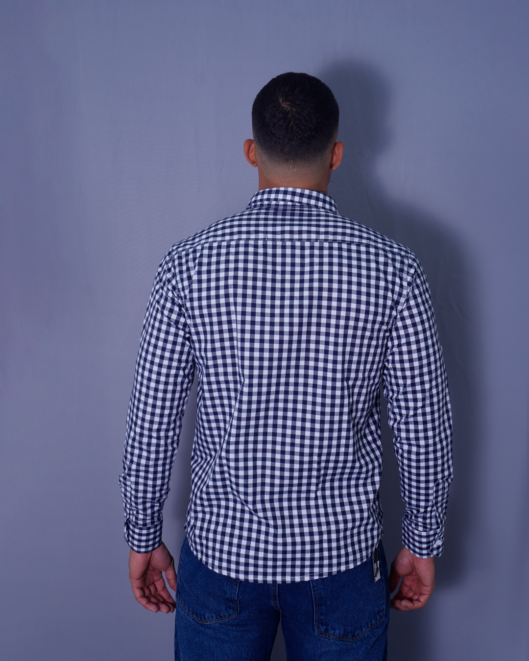 CAMISA REGULAR GRIS BLANCO