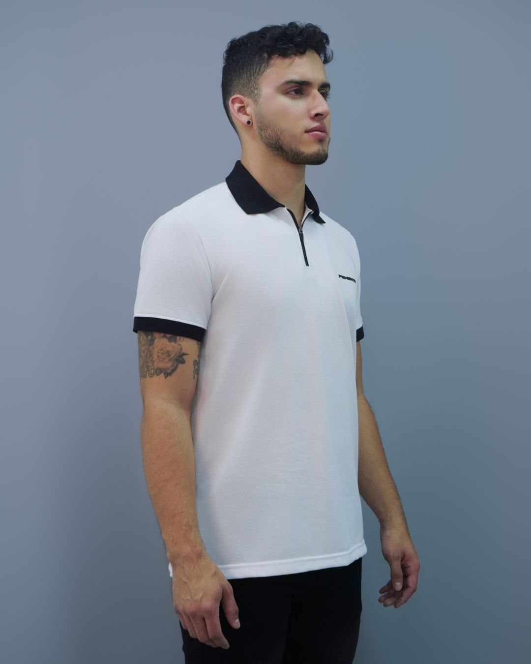 POLO BLANCO PIGMENTO CON CREMALLERA