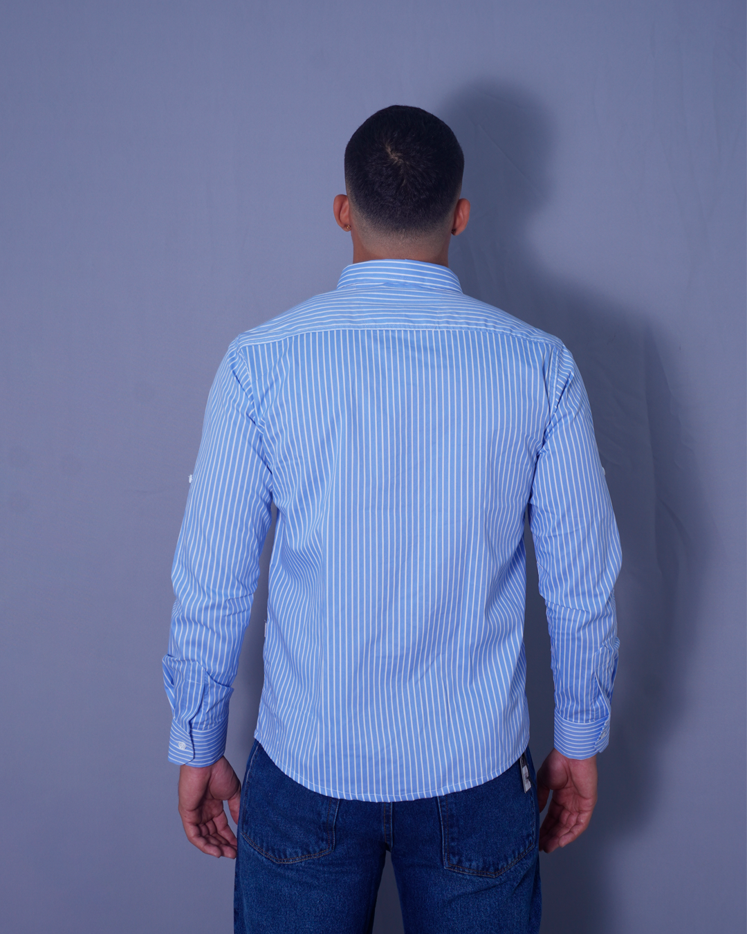 CAMISA REGULAR RAYAS AZUL BUTTONDOV