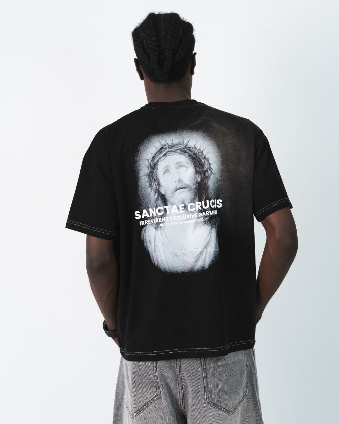 CAMISETA BOXY SANCTAE CRUSIS