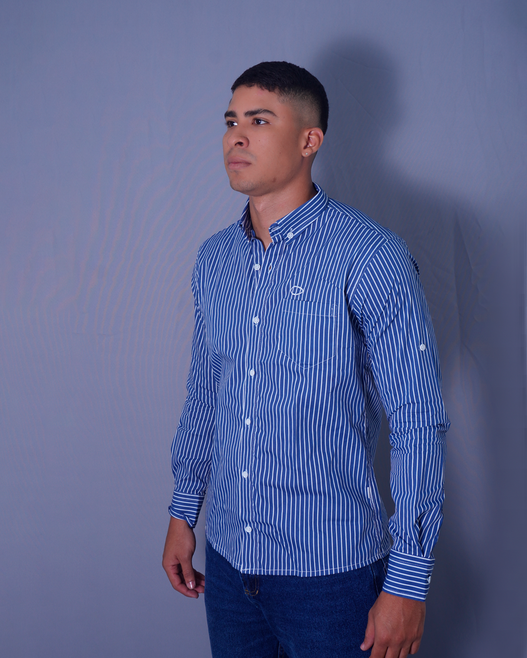 CAMISA REGULAR RAYAS AZUL OSCURO
