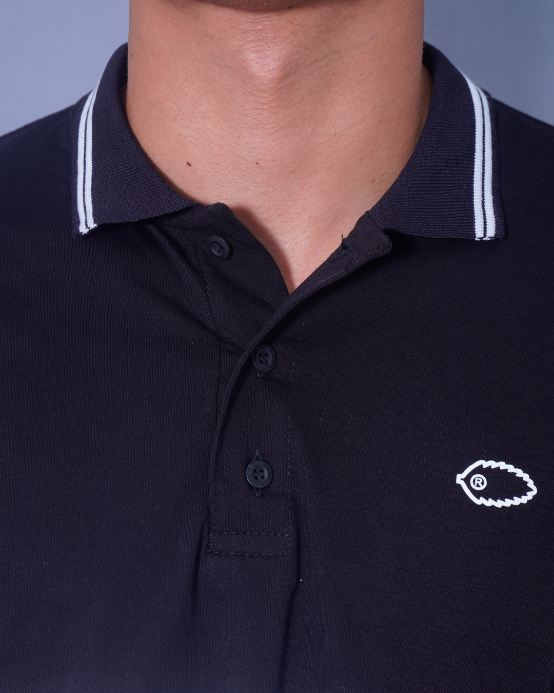 POLO REGULAR BLANCO X NEGRO