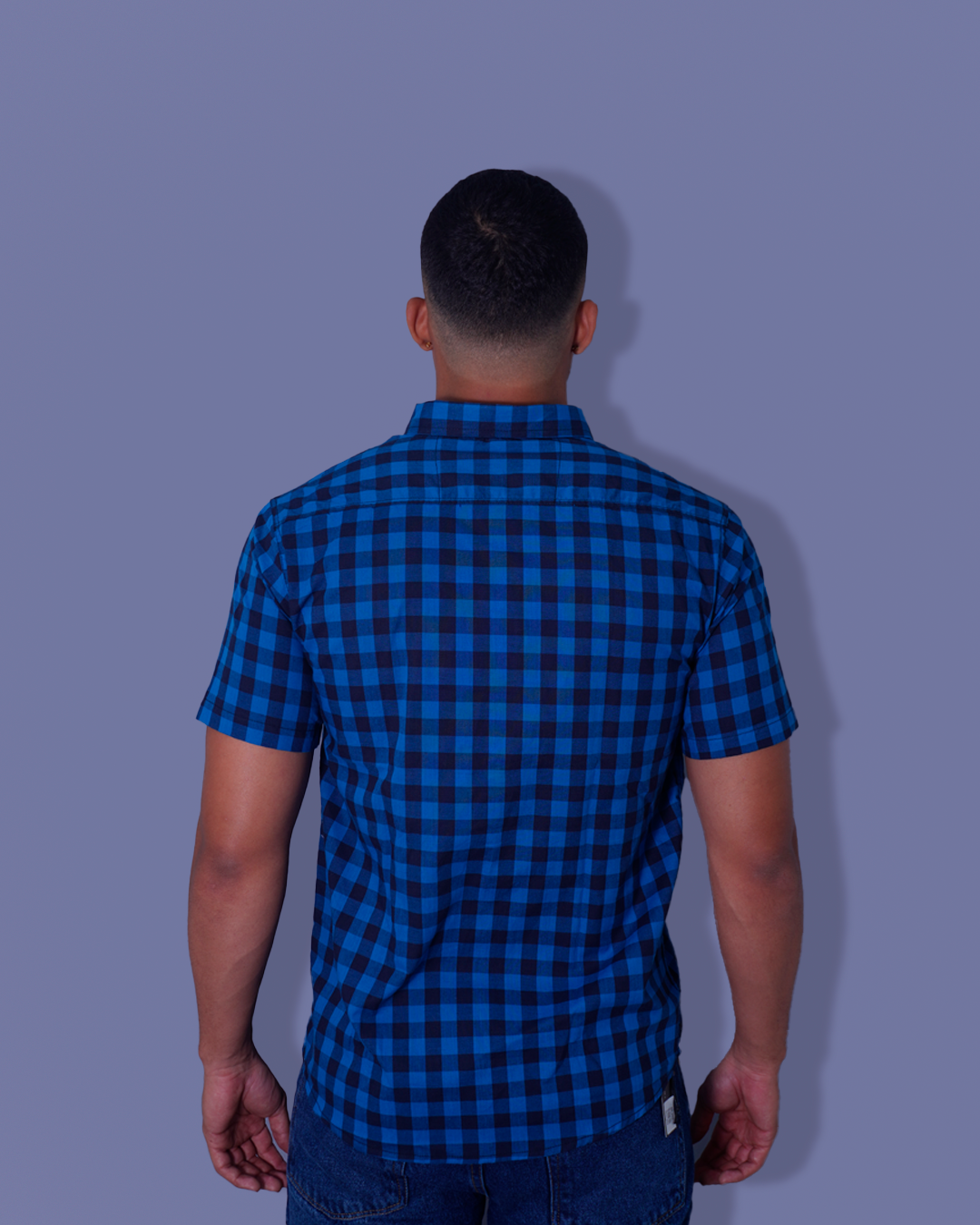 CAMISA REGULAR CUADROS AZUL Y NEGRO