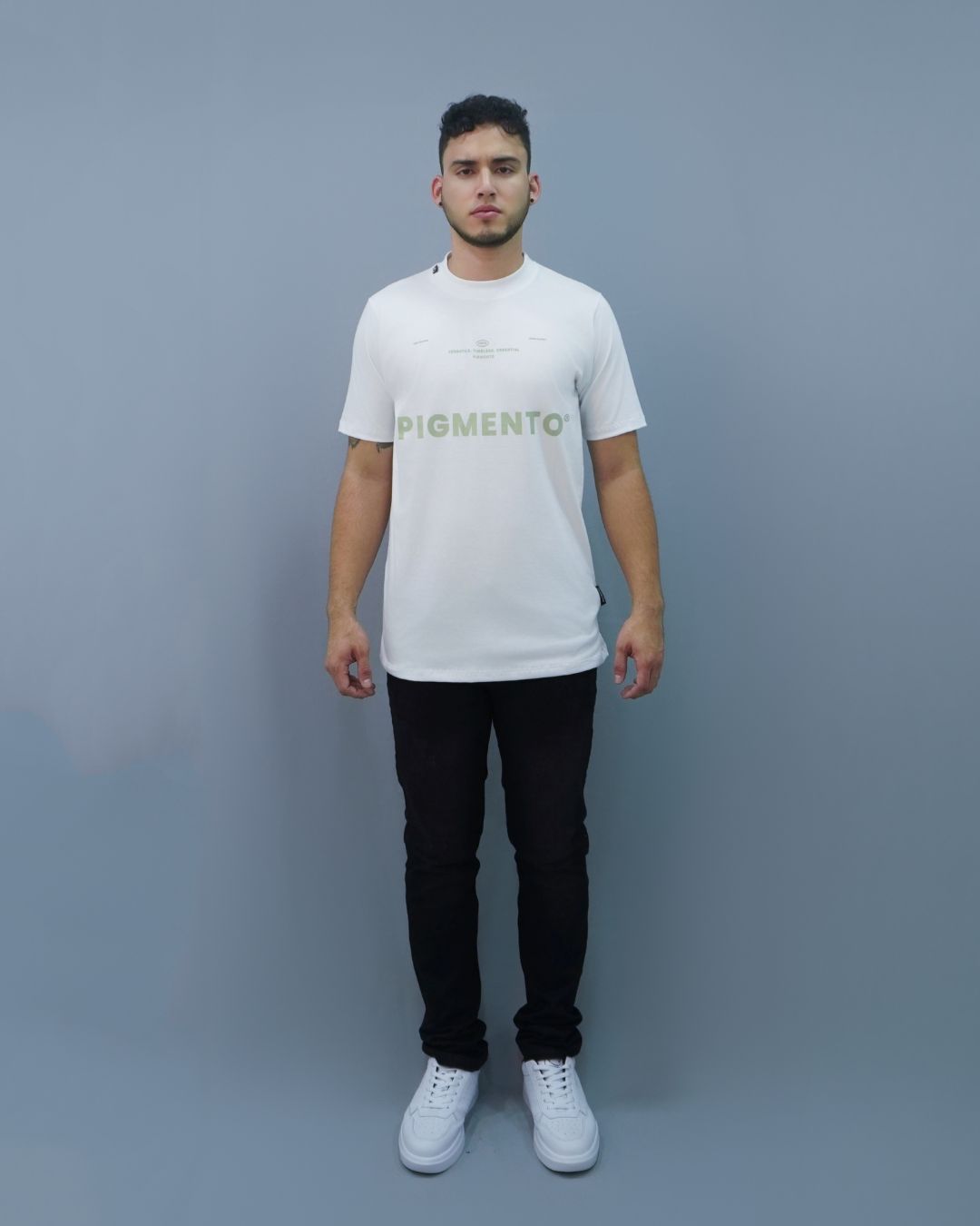 T-SHIRT BLANCA PIGMENTO