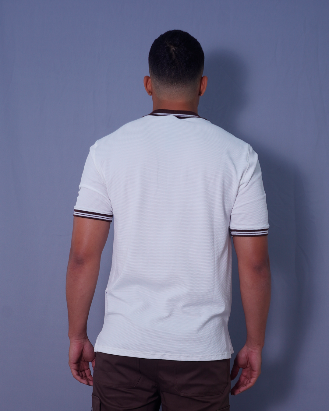 POLO REGULAR BLANCO X CAFE