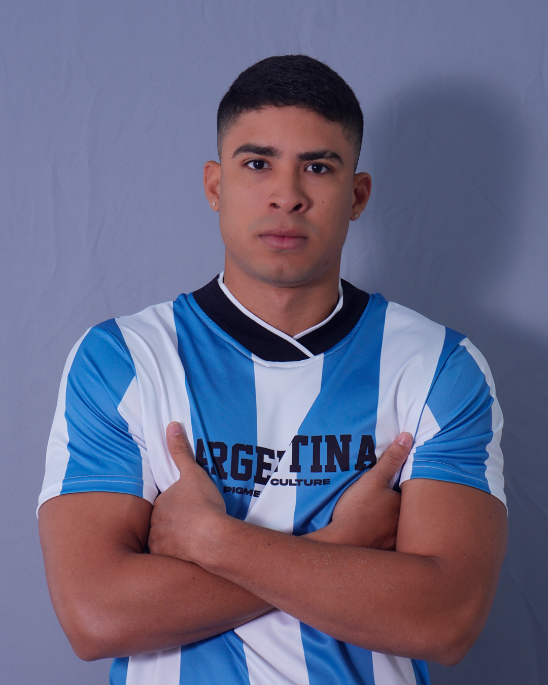 T-SHIRT REGULAR CUELLO ALTO ARGENTINA