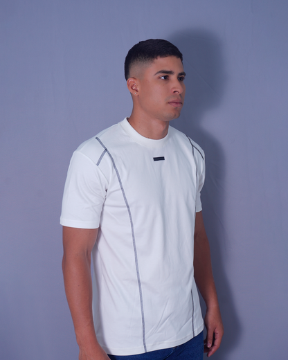 T-SHIRT REGULAR BLANCA CON COSTURA