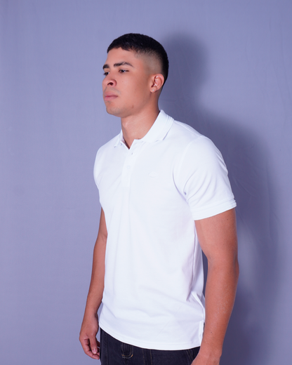 POLO ENCAJONADO BLANCO CON TEXTURA