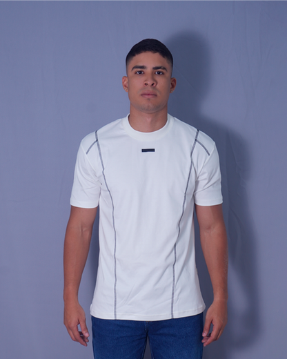 T-SHIRT REGULAR BLANCA CON COSTURA