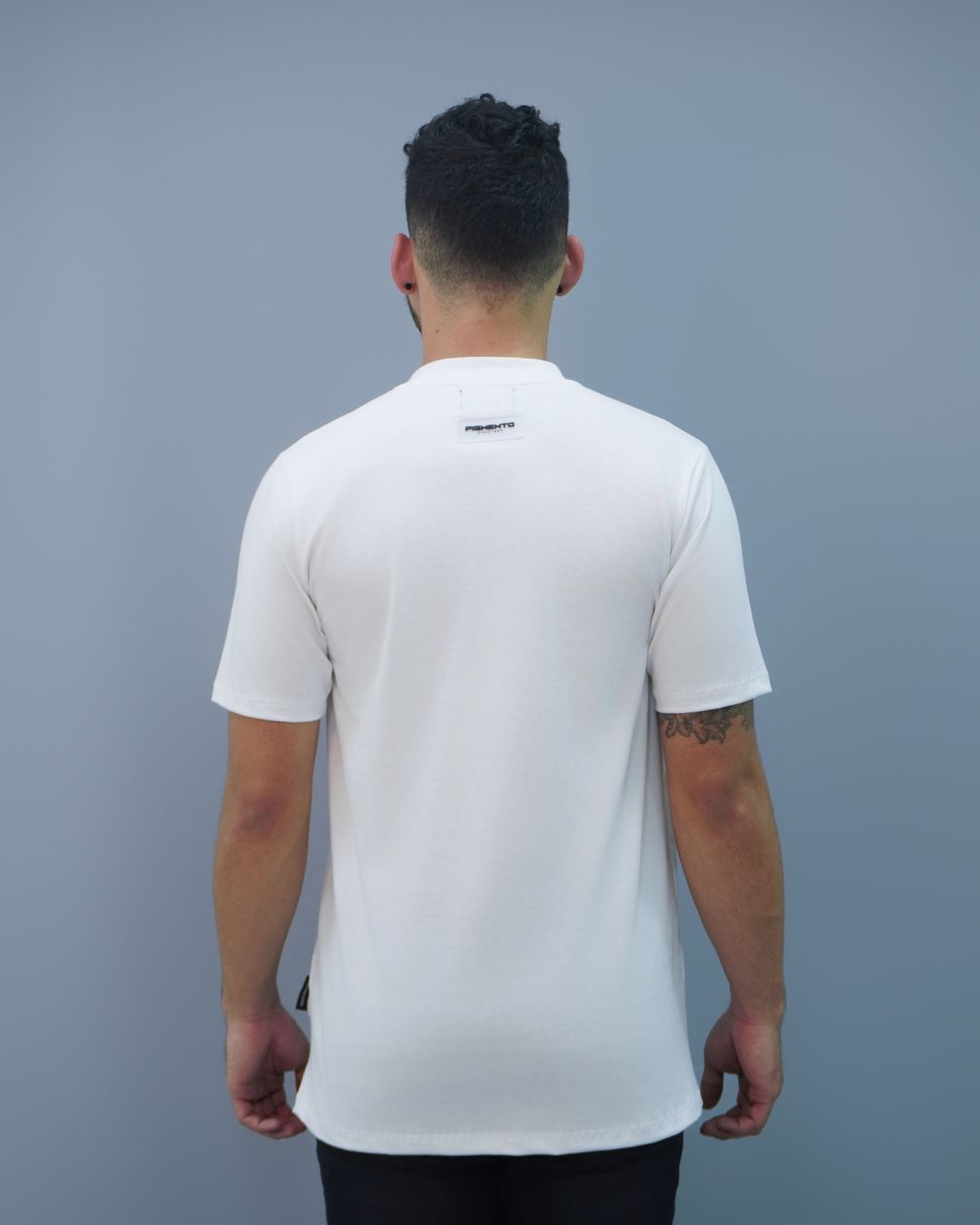 T-SHIRT BLANCA PIGMENTO