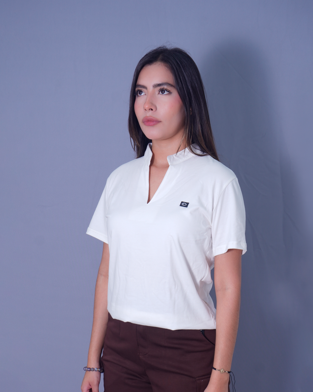 T-SHIRT SLIM BEIGE CARTERA V