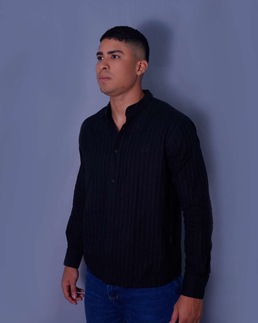 CAMISA REGULAR CUELLO NERU NEGRO