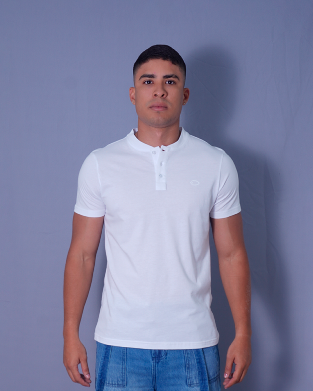 T-SHIRT SLIM BLANCO