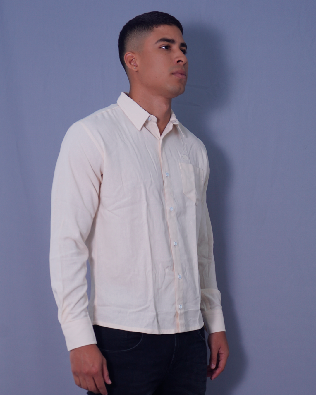 CAMISA REGULAR BEIGE X BOLSILLO
