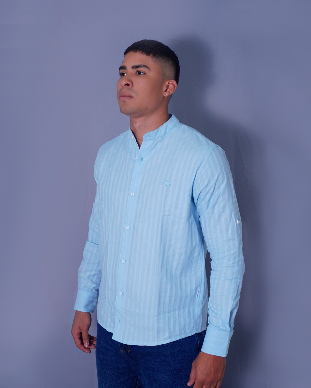 CAMISA CELESTE CUELLO NERU