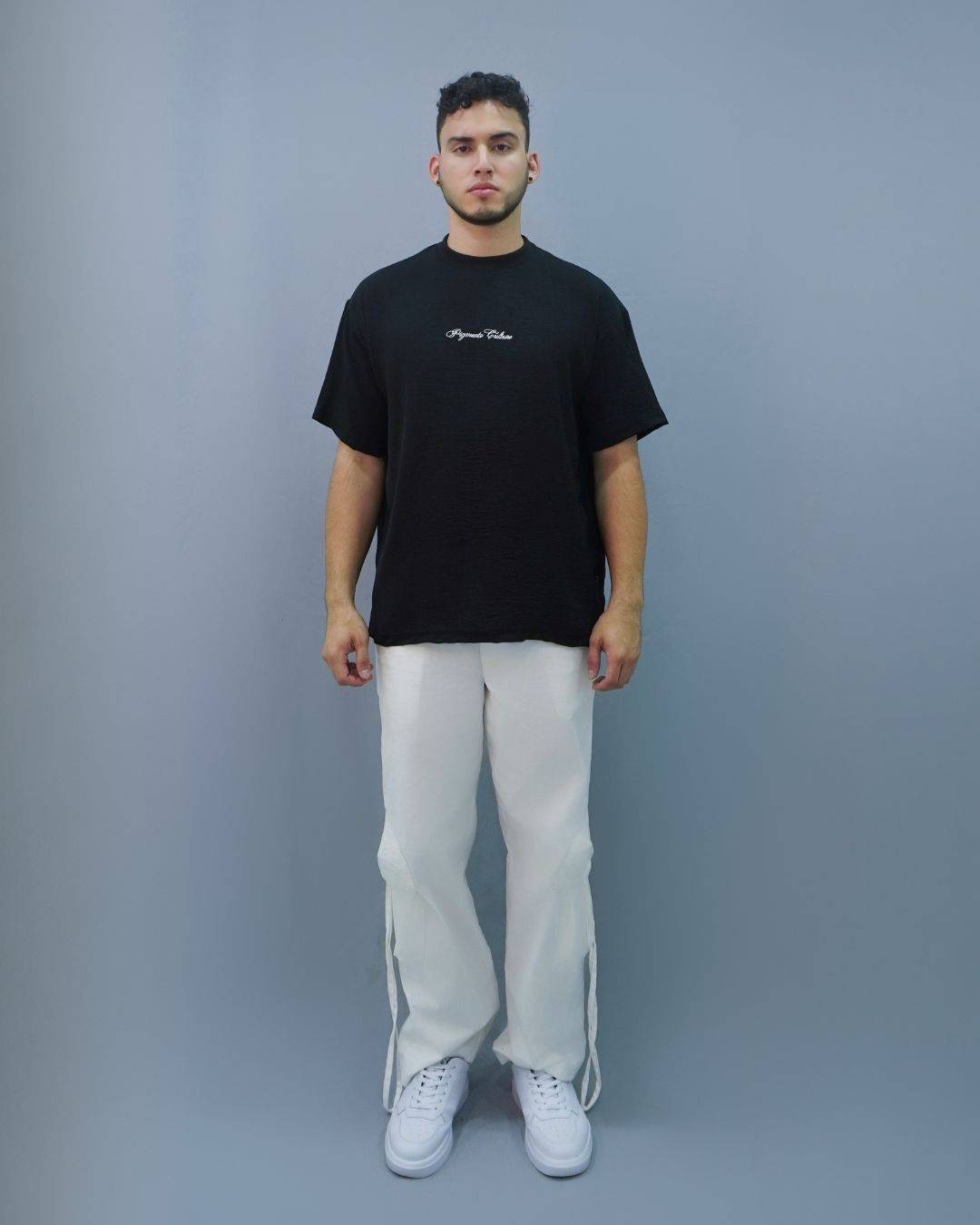 T-SHIRT NEGRA PIGMENTO CULTURE BORDADO