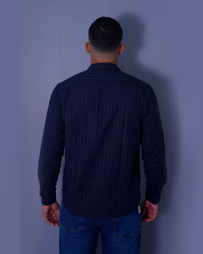 CAMISA AZUL OSCURO NERU