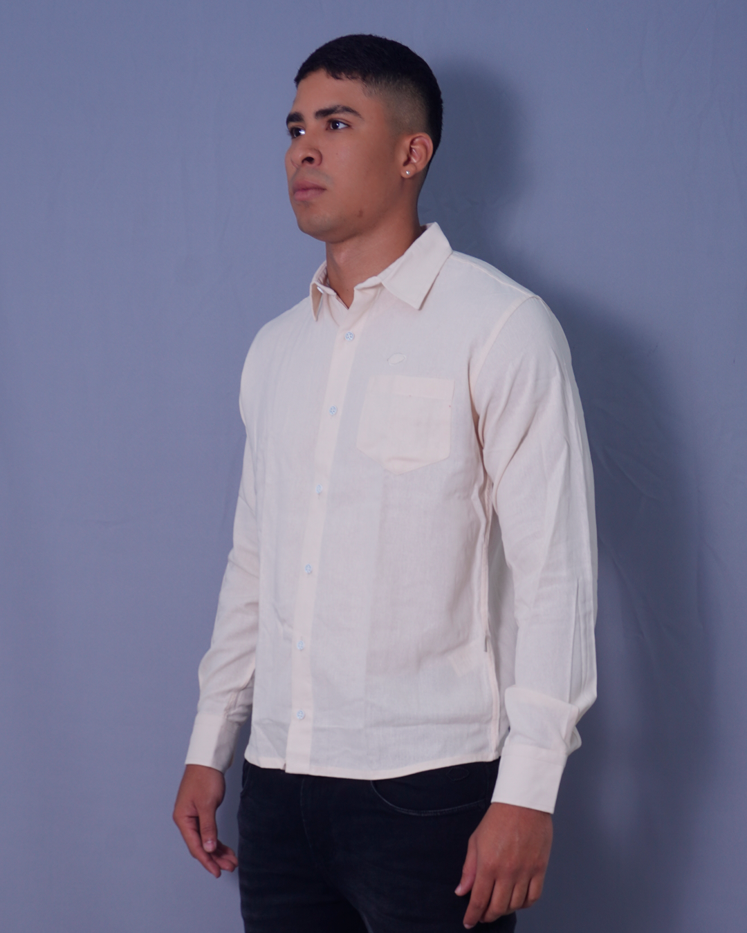 CAMISA REGULAR BEIGE X BOLSILLO