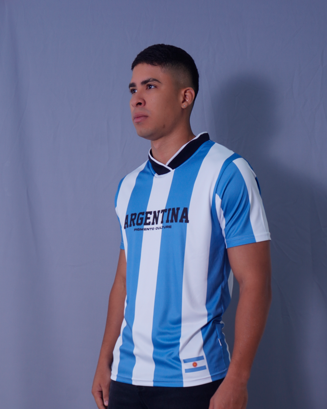 T-SHIRT REGULAR CUELLO ALTO ARGENTINA