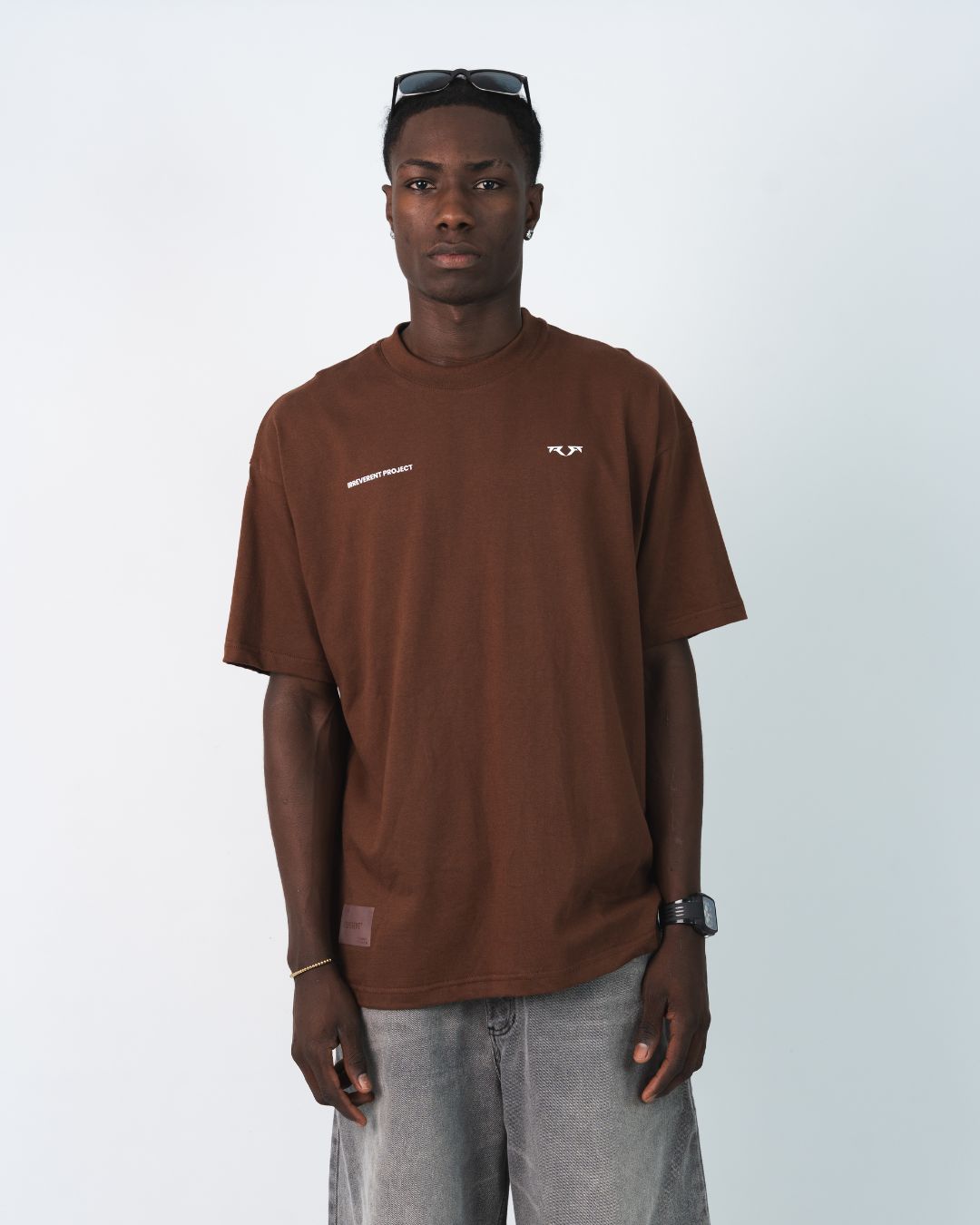 OVERSIZE CAFE  REDEMPTOR