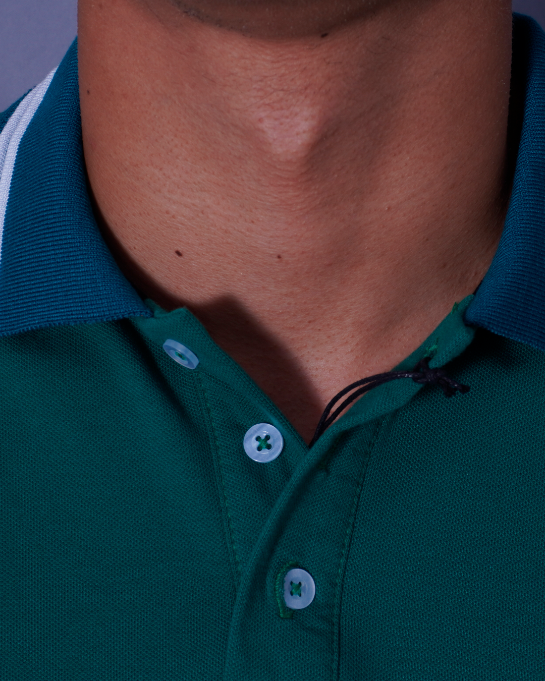 POLO ENCAJONADO VERDE OSCURO