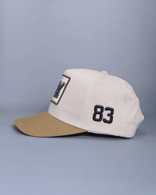 GORRA BEIGE APOCALIPSIS